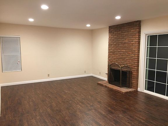 5th image of 1641 Fire Hollow Dr