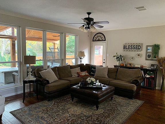 2nd image of 1812 Haversham Dr