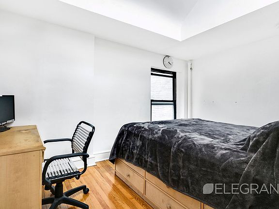 4th image of 154 E 39th St #3B