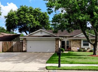 5811 Wildfire St, League City, TX 77573