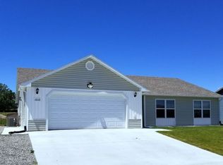 1232 Twin Lakes Dr, Billings, MT 59105