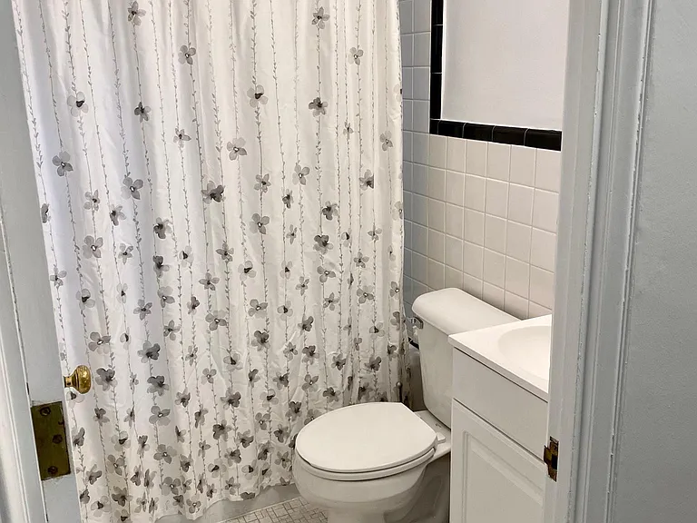 419 Anawanda Ave — Photo 11