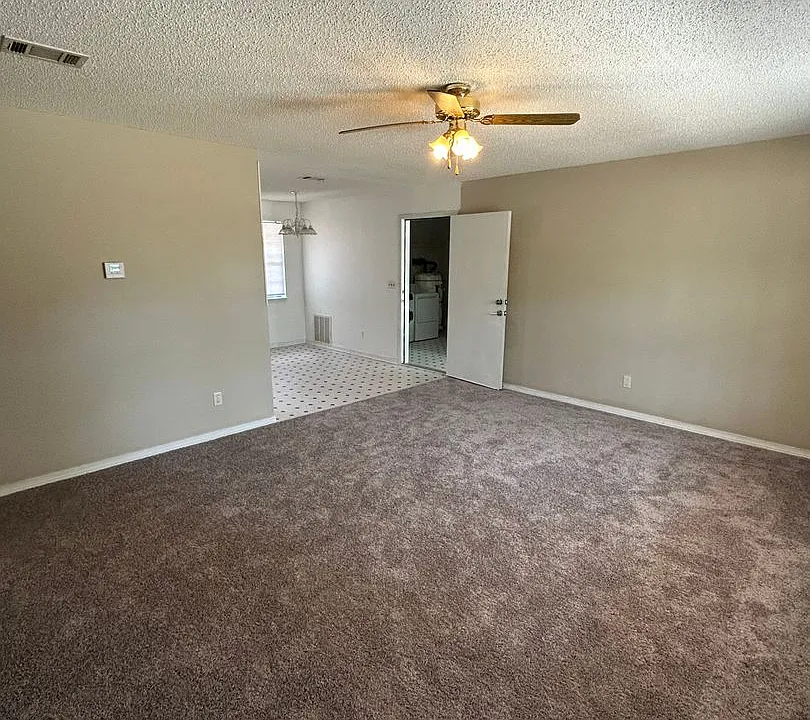 159 Hawthorn Rd