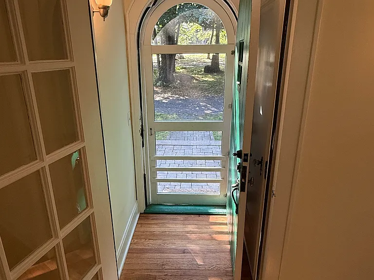 8 Starr Ct — Photo 4
