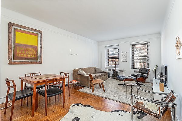 1st image of 209 W 104th St APT 5H