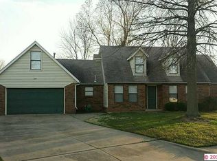 1204 SE 18th St, Pryor, OK 74361