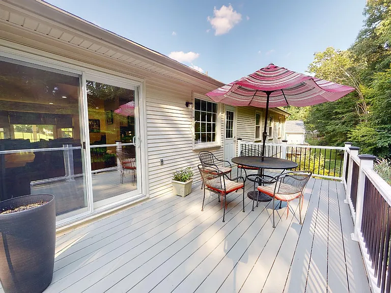 7628 Chancellor Way — Photo 24