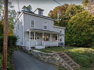 4 Cross St, Portland, CT 06480