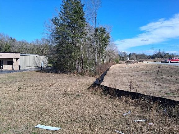 3rd image of 0 Schillinger Rd