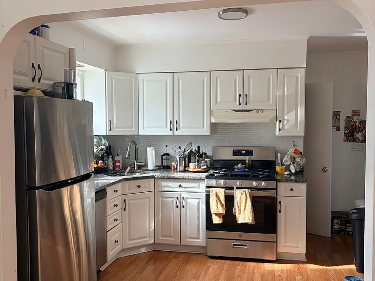 40 W 32nd St #2 — Photo 4