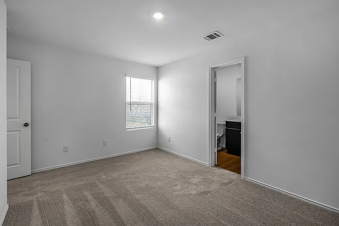 61 Trinity Cir — Photo 6