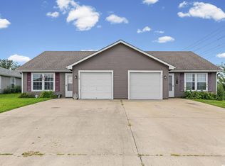 741 Pinewood St, Gardner, KS 66030