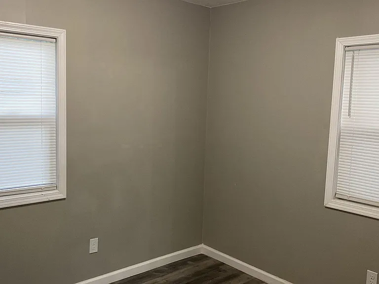 2413 SW Edgewater Ter — Photo 13