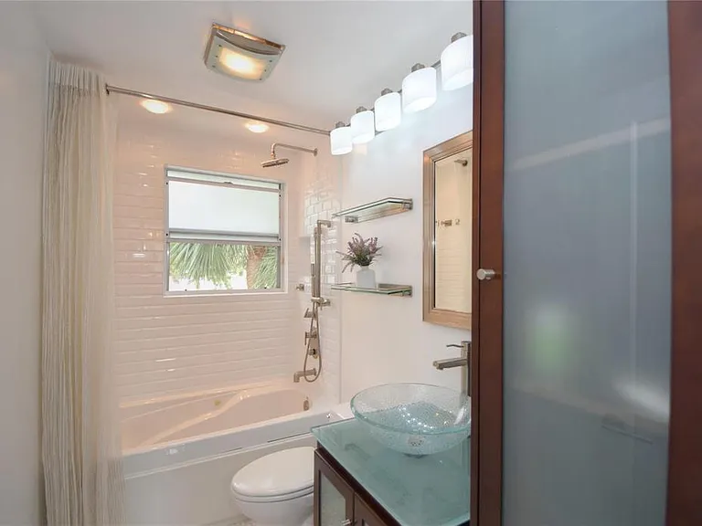 4801 Grapevine Way — Photo 22