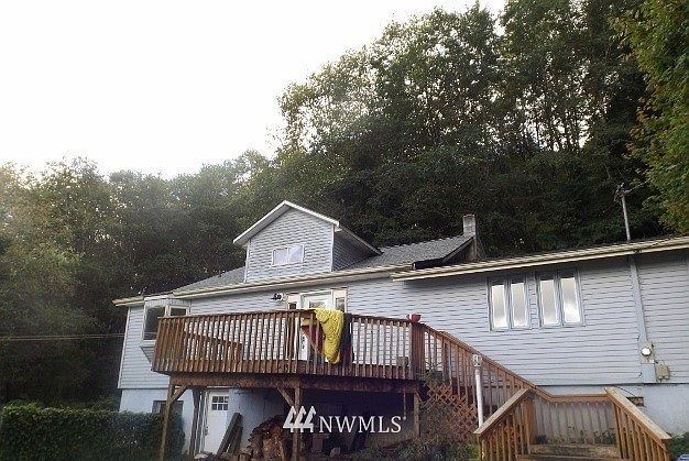 1st image of 419 Weir Street