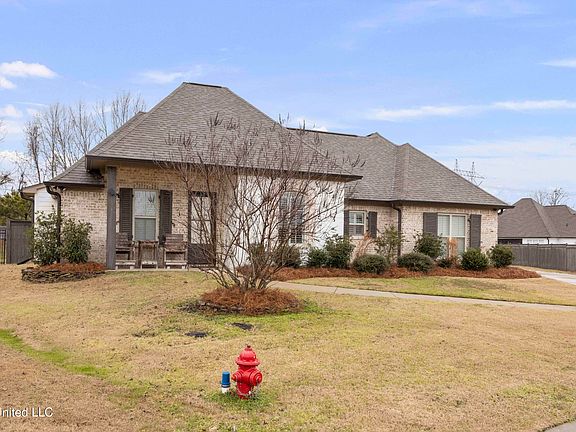 3rd image of 209 Bridge Ct