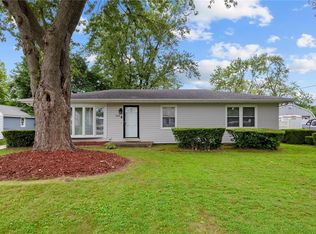 520 Pembroke Dr, Belleville, IL