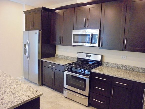 5th image of 7500 Savoy Ln #D