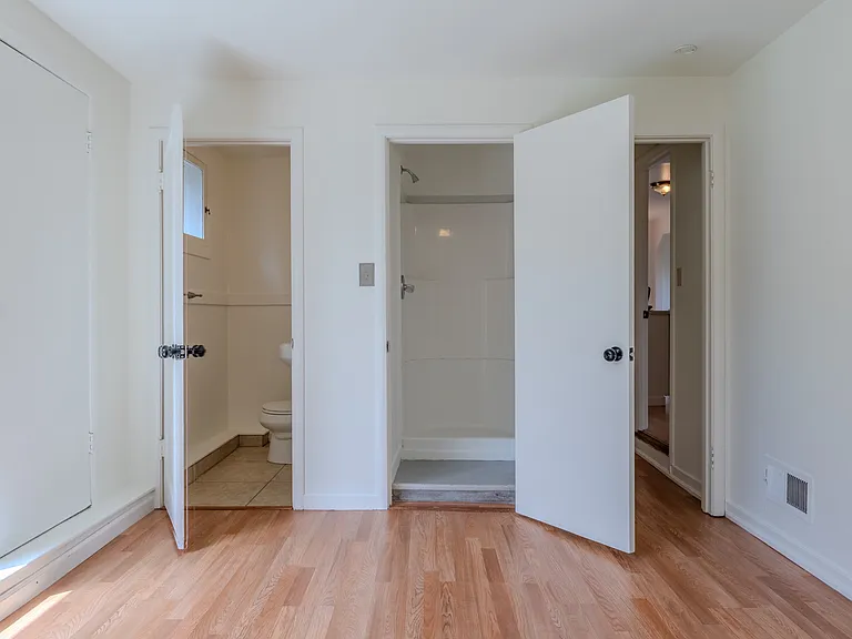 463 Talbot Ave — Photo 13