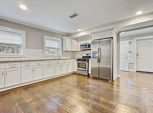 632 Main St #E, Pt Jefferson, NY 11777