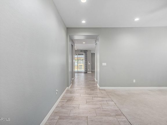 3rd image of 17336 W HADLEY Street