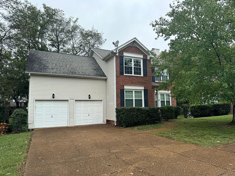 1st image of 515 Clover Leaf Ln