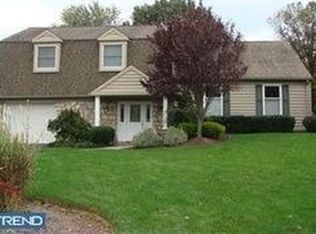 80 Black Rock Dr, Holland, PA 18966