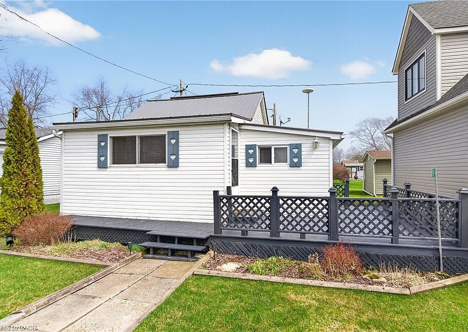 1st image of 9 Pike Ln