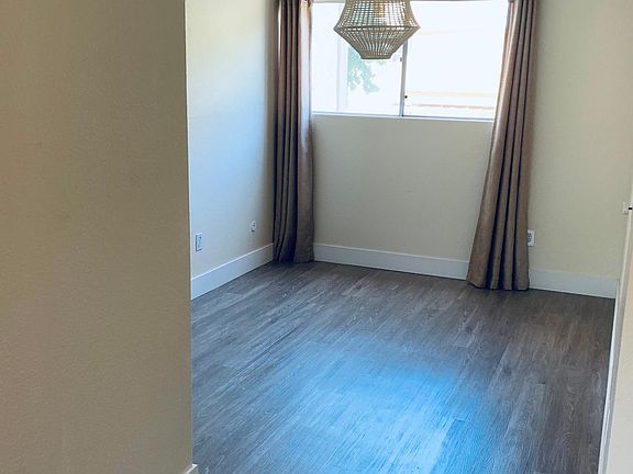 Bonus room for study or dining