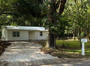 1431 Cedar Park Dr, Mobile, AL 36605