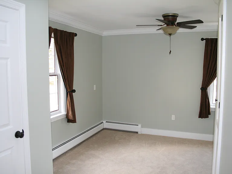 Main House - Second Floor Back Southeast Bedroom