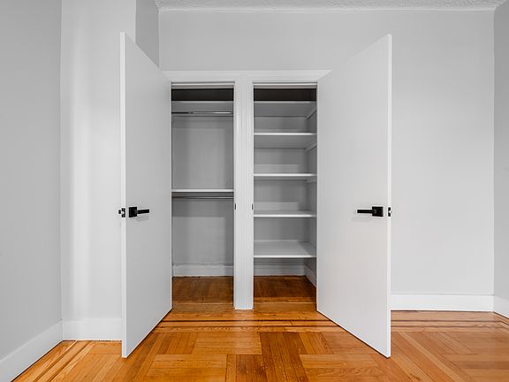 4th image of 7714 Bay Pkwy APT 4H