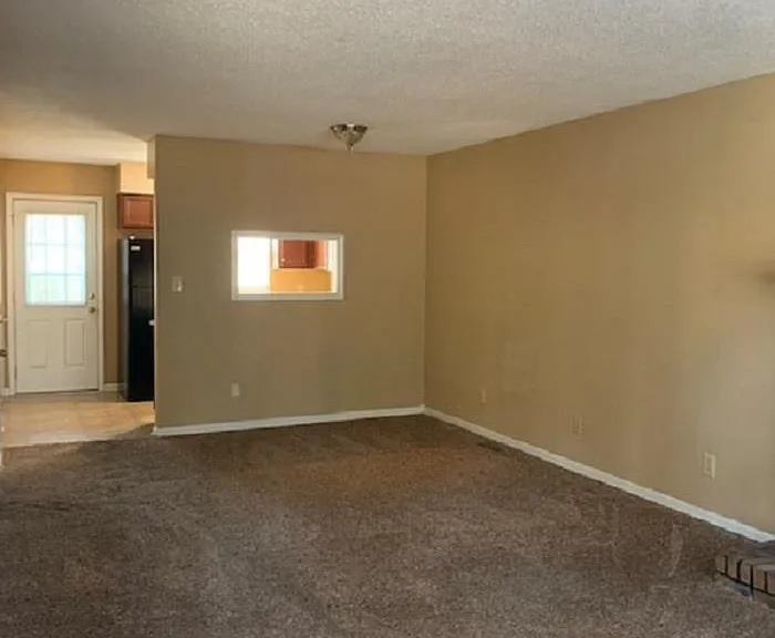 5105 Vann St #D — Photo 4