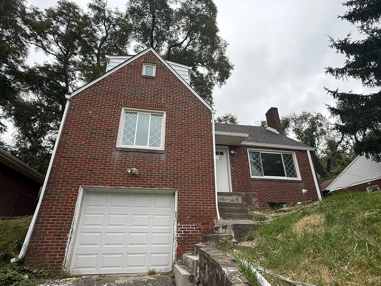 Renovated Home - Verona — Photo 1