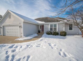 3544 River Valley Rd, Waukesha, WI 53189