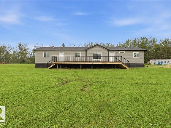 2nd image of 1409 Township Road 502