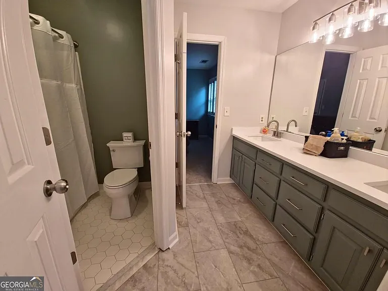9373 Kingston Crossing Cir — Photo 19