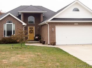 2114 Galway Trl N, Madison, IN 47250