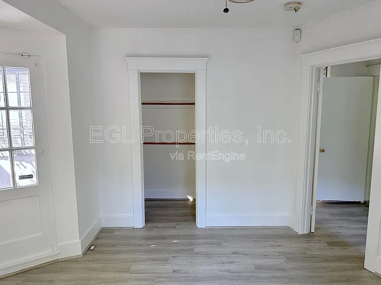 358 N San Vicente Blvd — Photo 12