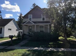 215 S Ball St, Cheboygan, MI 49721