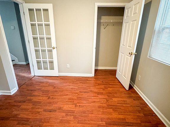 2nd image of 3089 Sentinel Cir