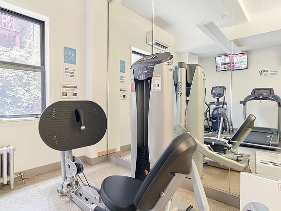 5th image of 850 Amsterdam Ave APT 9C
