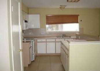 3rd image of 18147 Windy Oaks Ct