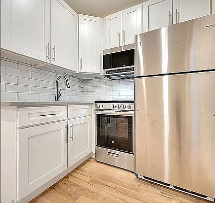3rd image of 2837 Church Ave #2