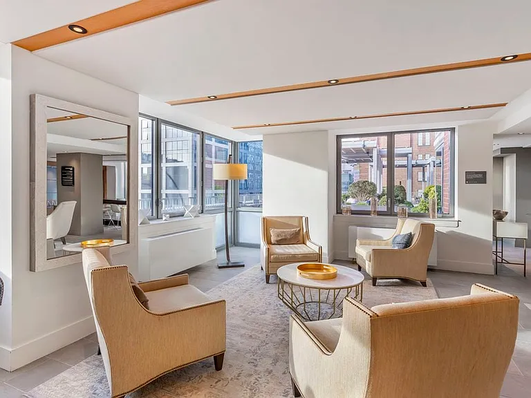 Resident lounge