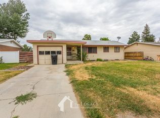 176 Dahlia St, Casper, WY 82604