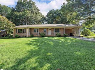 1104 E Main St, Duncan, SC 29334