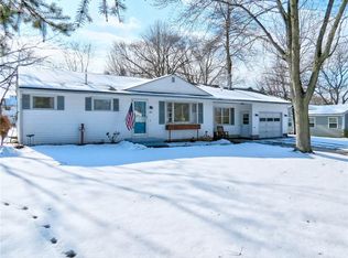 687 Embury Rd, Rochester, NY 14625
