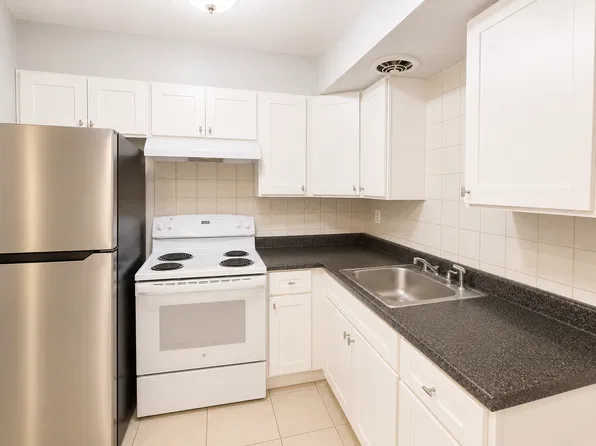 5107 N Camac St #E3, Philadelphia, PA 19141