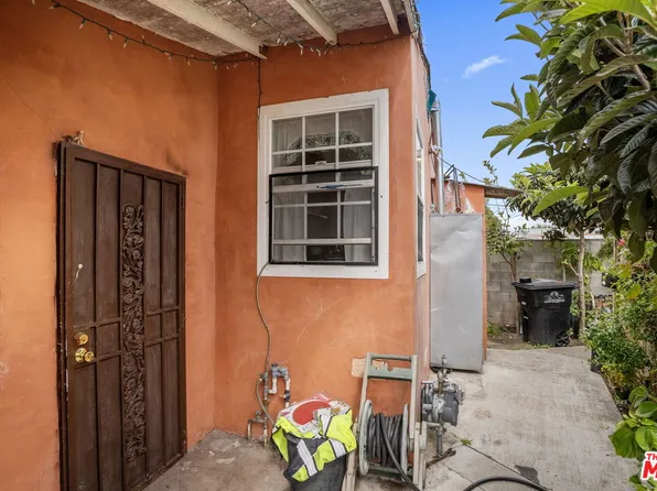 3527 W 132nd St, Hawthorne, CA 90250